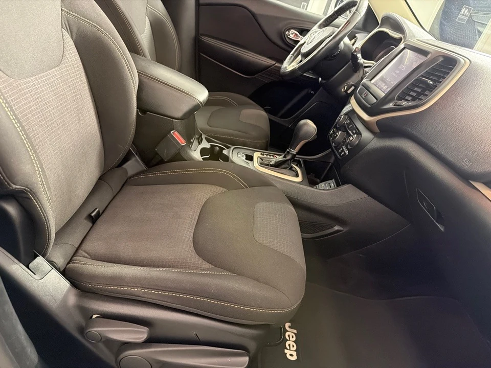 2017 Jeep KL Cherokee - Image 23 of 26