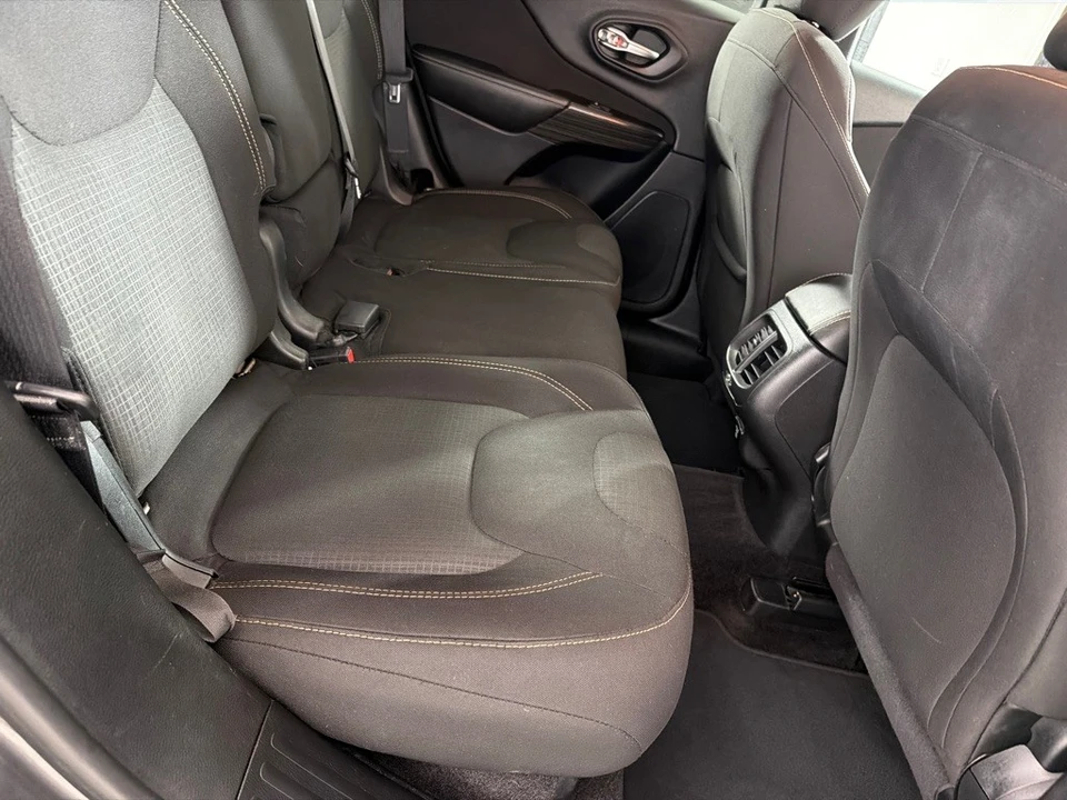 2017 Jeep KL Cherokee - Image 21 of 26