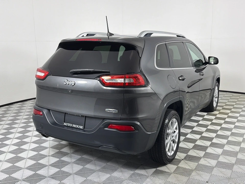 2017 Jeep KL Cherokee - Image 5 of 26