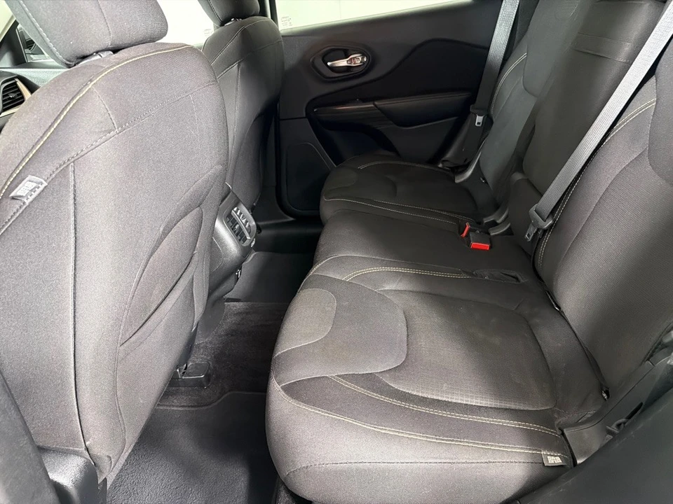 2017 Jeep KL Cherokee - Image 18 of 26