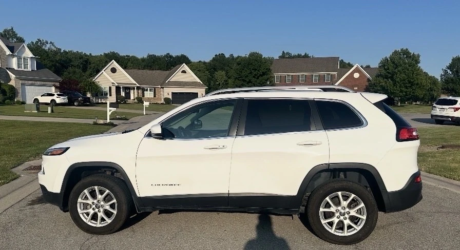 2017 Jeep KL Cherokee - Image 3 of 12