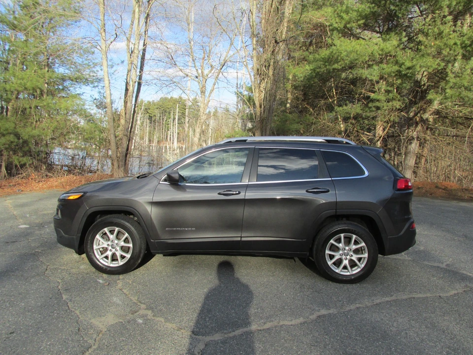 2017 Jeep KL Cherokee - Image 7 of 21