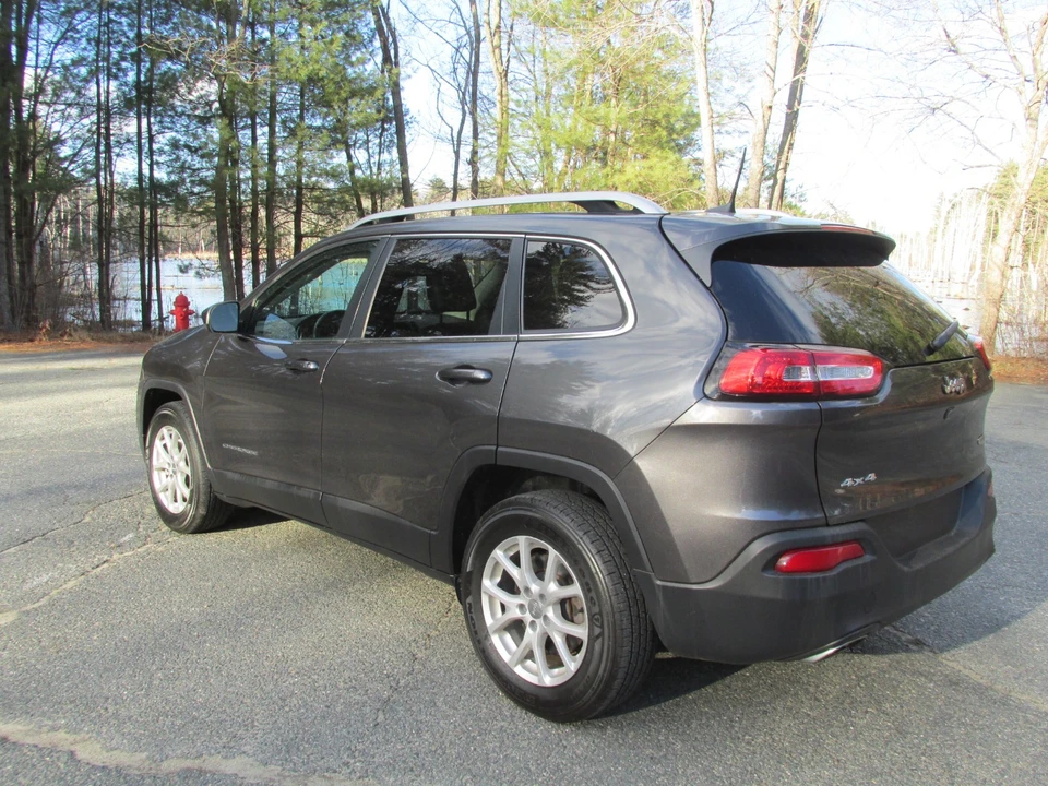 2017 Jeep KL Cherokee - Image 6 of 21