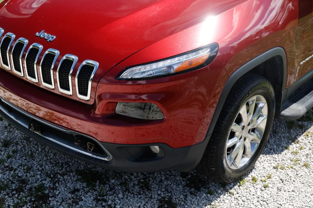 2017 Jeep KL Cherokee - Image 19 of 31