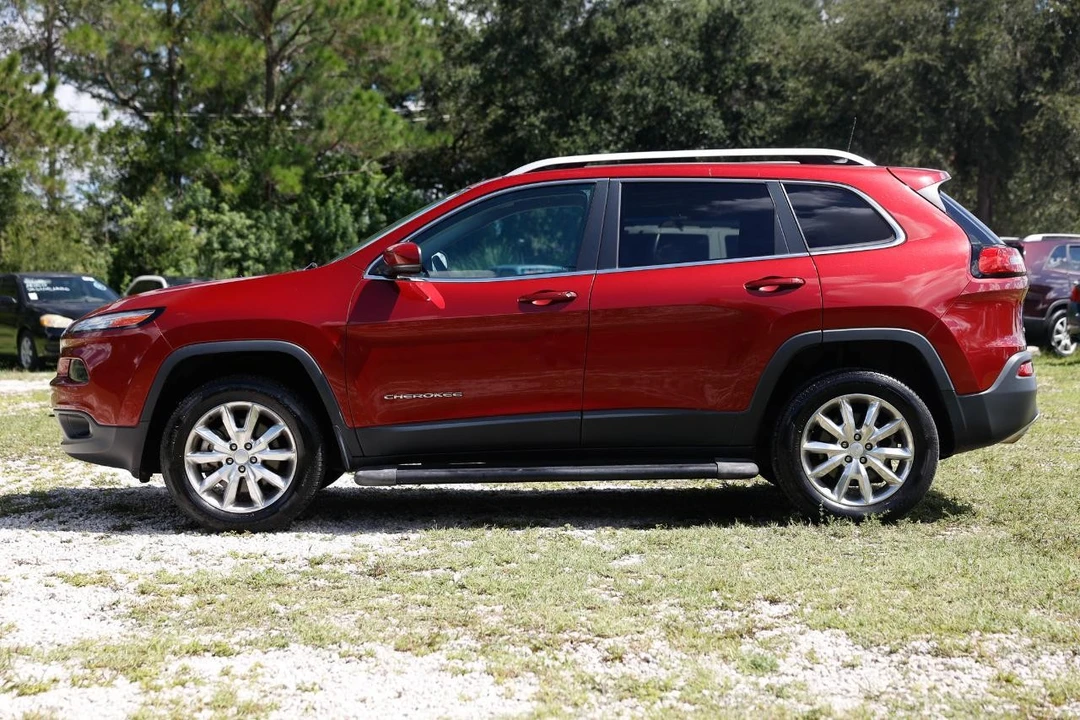 2017 Jeep KL Cherokee - Image 3 of 31