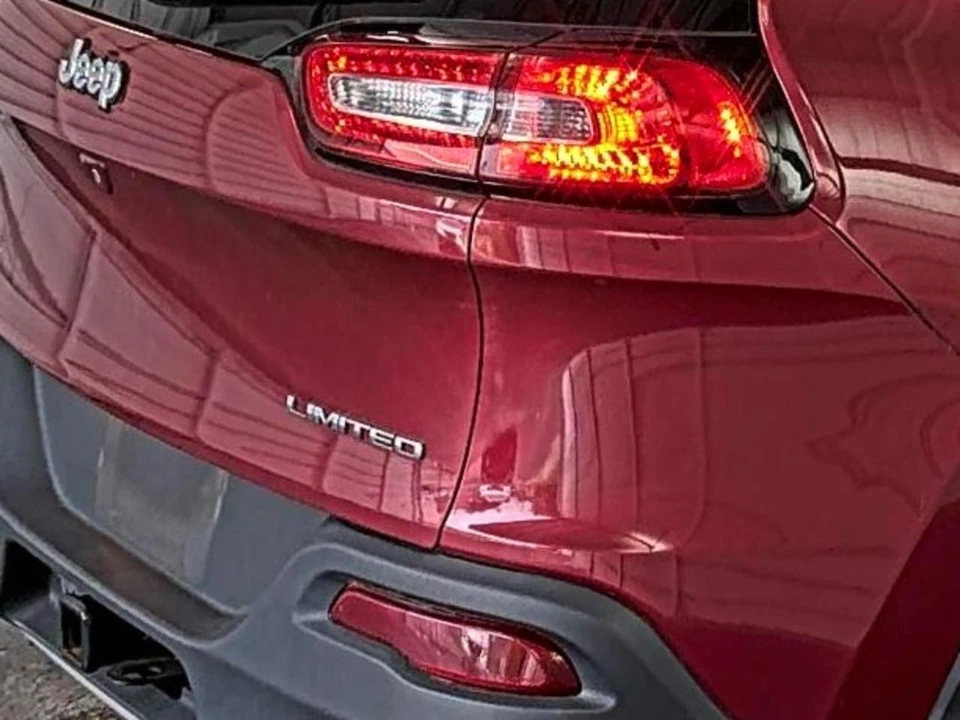 2017 Jeep KL Cherokee - Image 8 of 18
