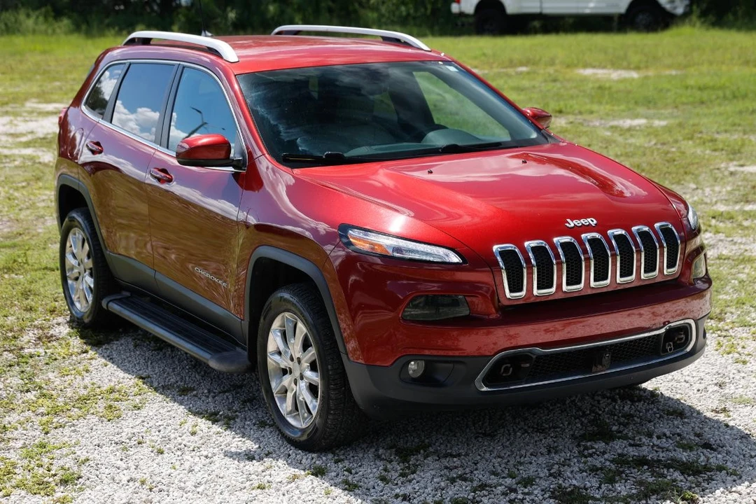2017 Jeep KL Cherokee - Image 24 of 31