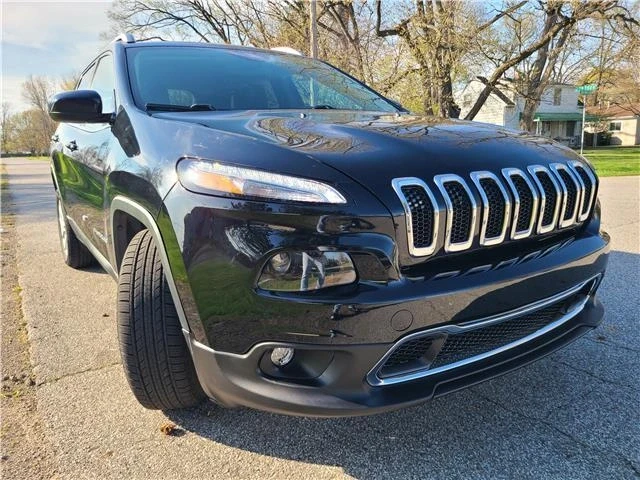 2017 Jeep KL Cherokee - Image 7 of 12