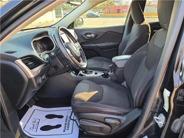 2017 Jeep KL Cherokee - Image 10 of 12