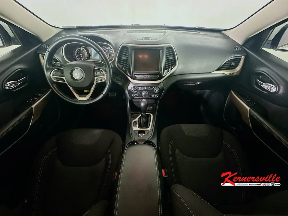 2017 Jeep KL Cherokee - Image 10 of 21