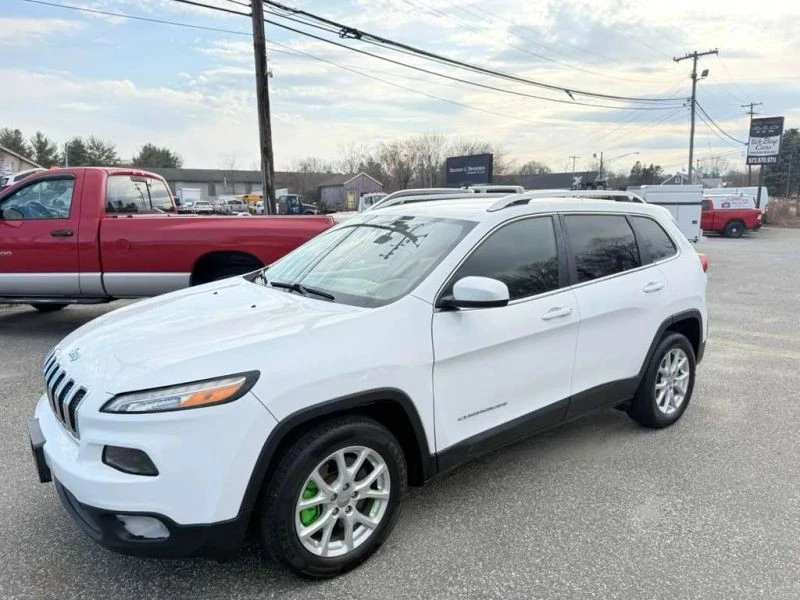 2017 Jeep KL Cherokee - Image 2 of 12