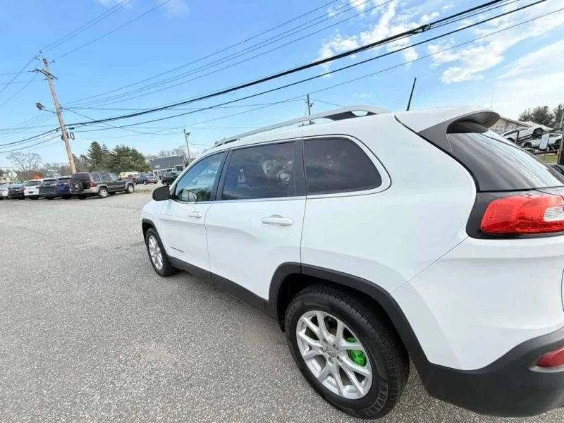 2017 Jeep KL Cherokee - Image 6 of 12