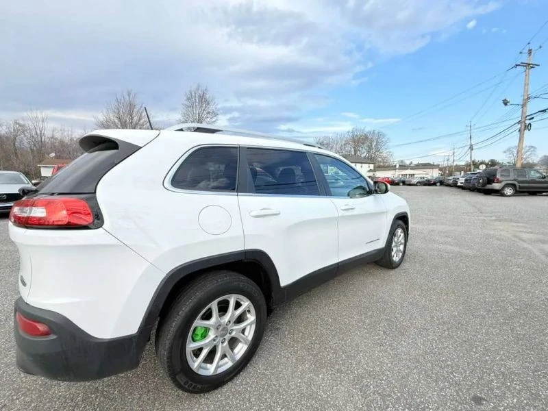 2017 Jeep KL Cherokee - Image 4 of 12
