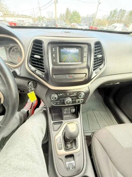 2017 Jeep KL Cherokee - Image 12 of 12