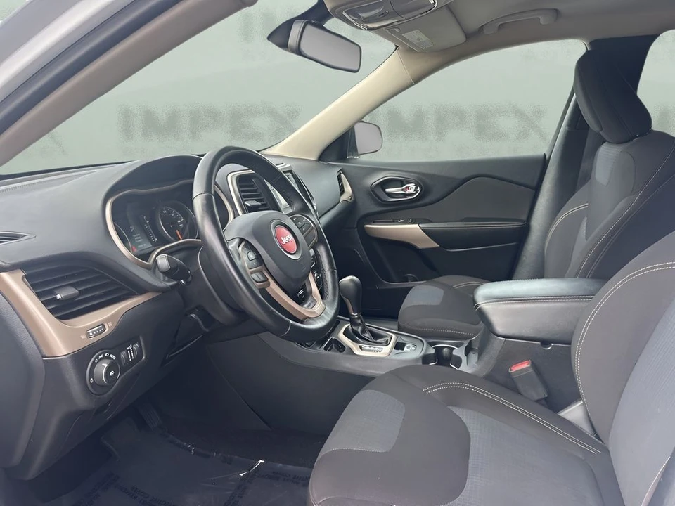 2017 Jeep KL Cherokee - Image 9 of 12