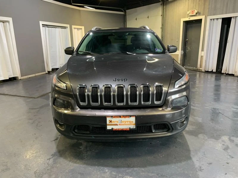 2017 Jeep KL Cherokee - Image 2 of 12