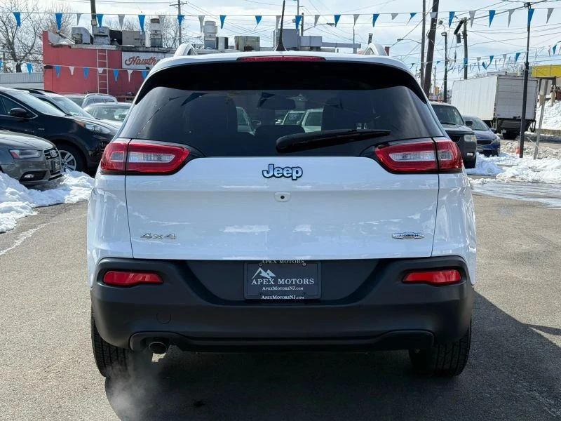 2017 Jeep KL Cherokee - Image 8 of 12
