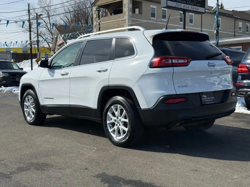 2017 Jeep KL Cherokee - Image 5 of 12