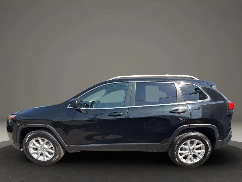 2017 Jeep KL Cherokee - Image 8 of 12