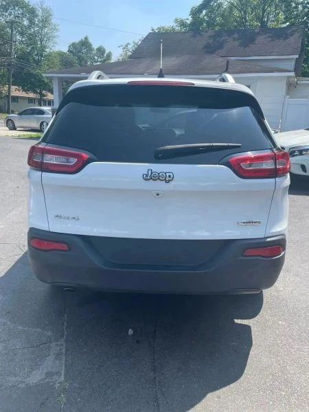2017 Jeep KL Cherokee - Image 3 of 12
