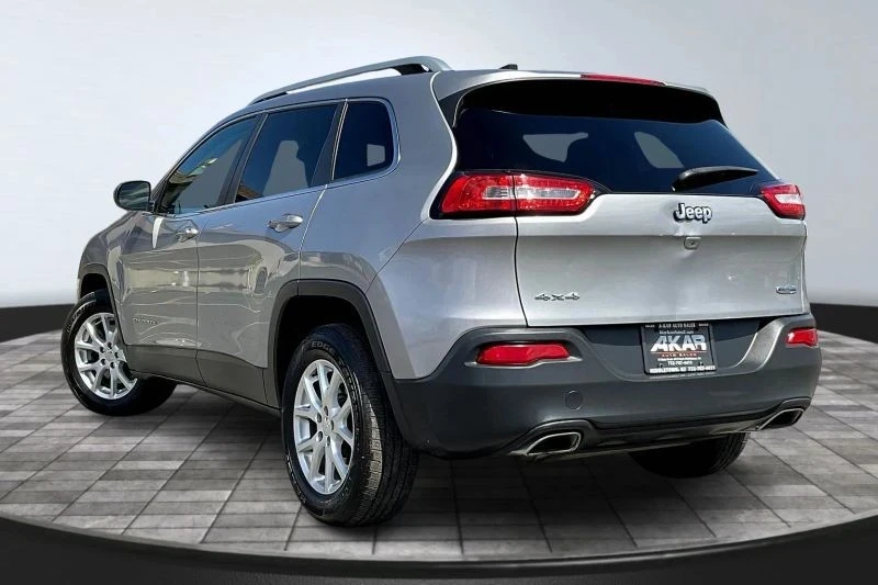 2017 Jeep KL Cherokee - Image 7 of 12