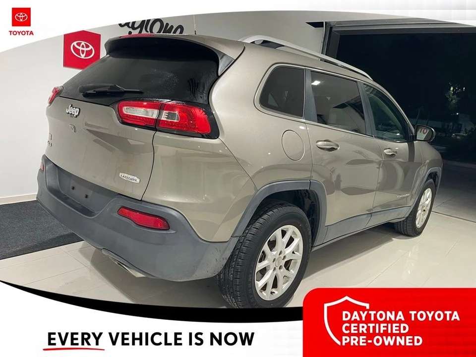 2017 Jeep KL Cherokee - Image 10 of 10