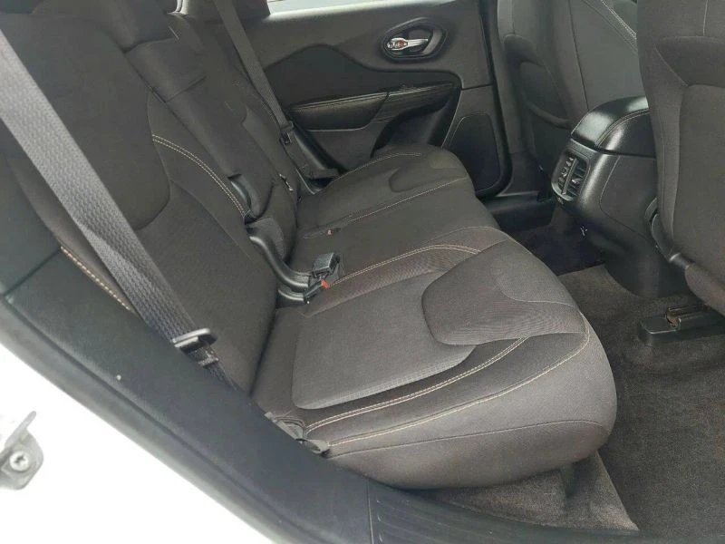 2017 Jeep KL Cherokee - Image 6 of 12