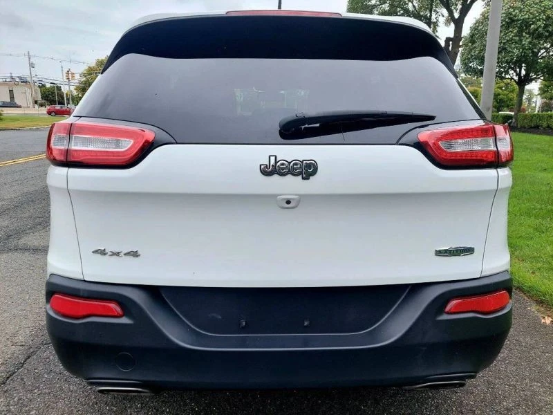 2017 Jeep KL Cherokee - Image 10 of 12