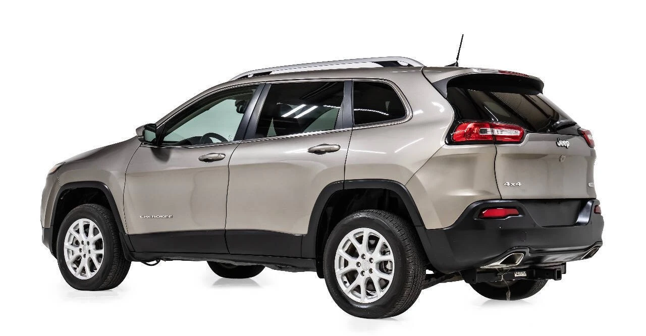 2017 Jeep KL Cherokee - Image 4 of 12