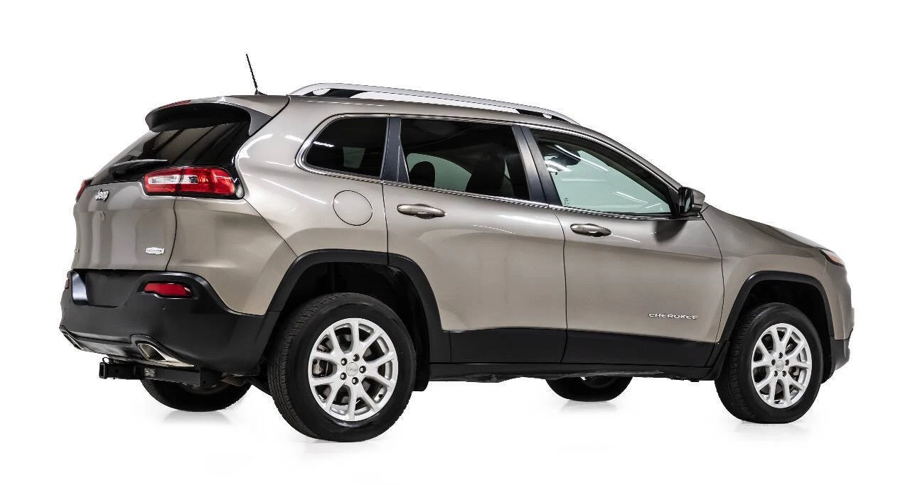 2017 Jeep KL Cherokee - Image 3 of 12