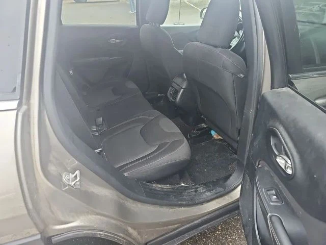 2017 Jeep KL Cherokee - Image 7 of 18
