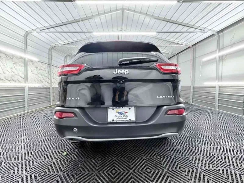 2017 Jeep KL Cherokee - Image 6 of 12