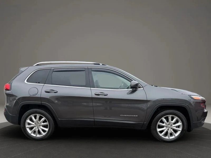 2017 Jeep KL Cherokee - Image 4 of 12