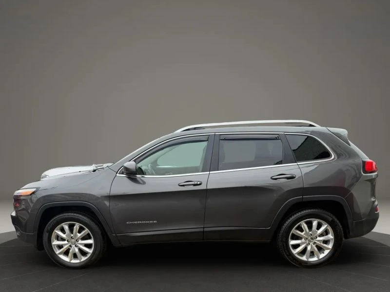 2017 Jeep KL Cherokee - Image 8 of 12