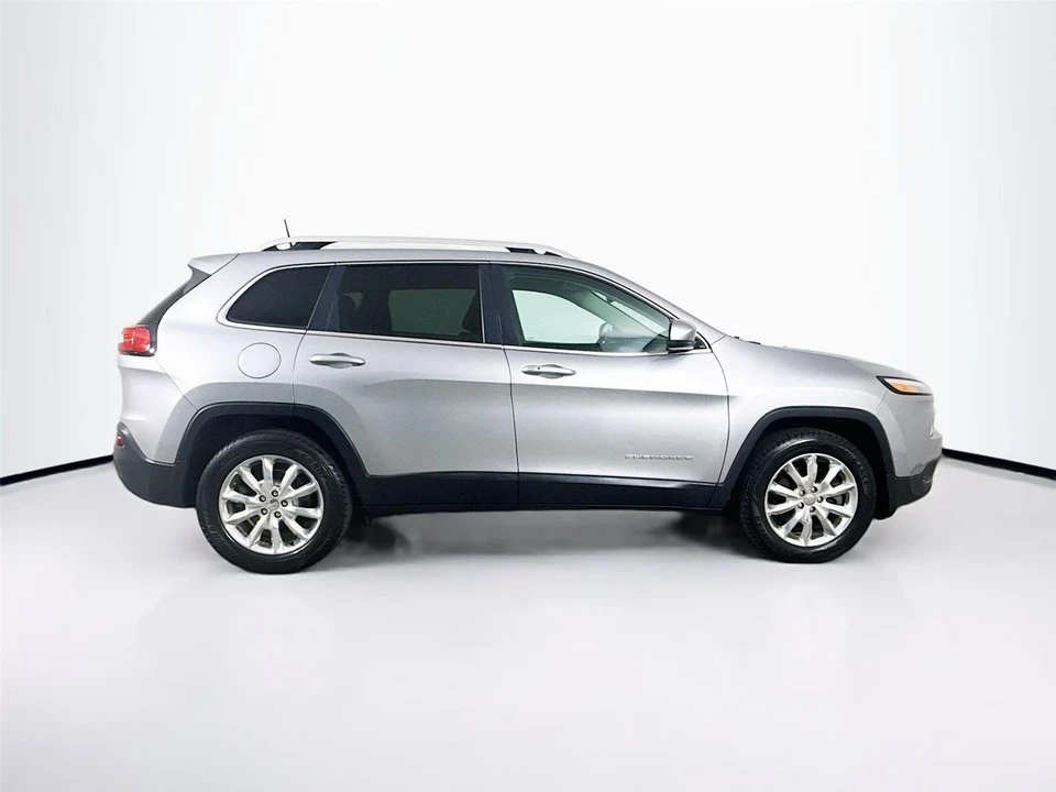 2017 Jeep KL Cherokee - Image 8 of 21