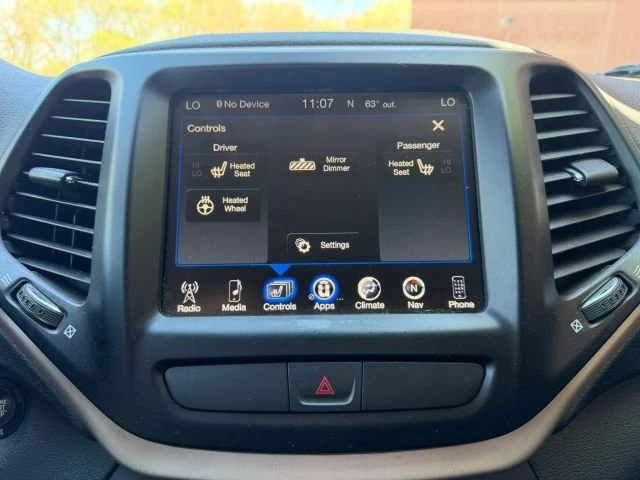 2017 Jeep KL Cherokee - Image 20 of 25