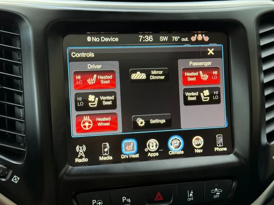 2017 Jeep KL Cherokee - Image 16 of 24
