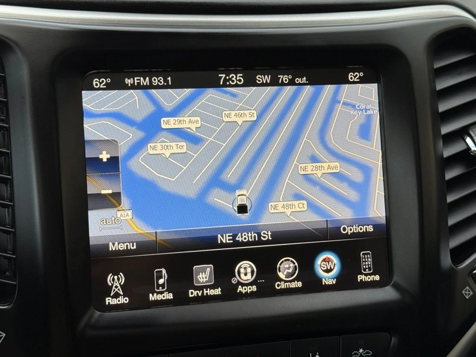 2017 Jeep KL Cherokee - Image 14 of 24