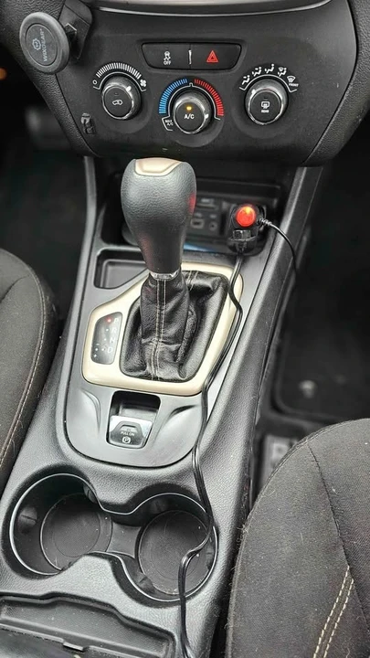 2017 Jeep KL Cherokee - Image 3 of 8