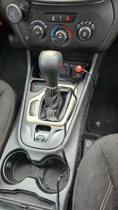 2017 Jeep KL Cherokee - Image 13 of 14