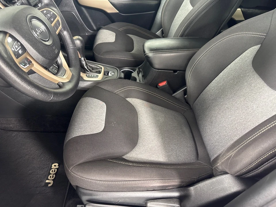 2017 Jeep KL Cherokee - Image 13 of 21