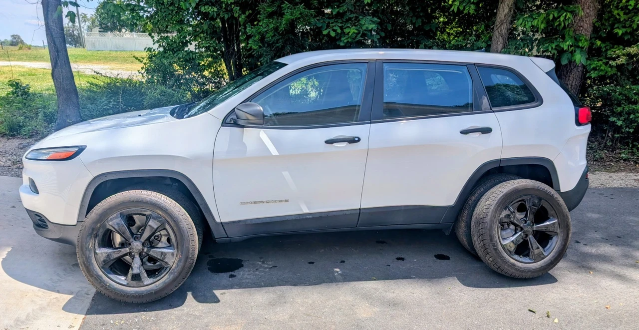 2017 Jeep KL Cherokee - Image 6 of 8