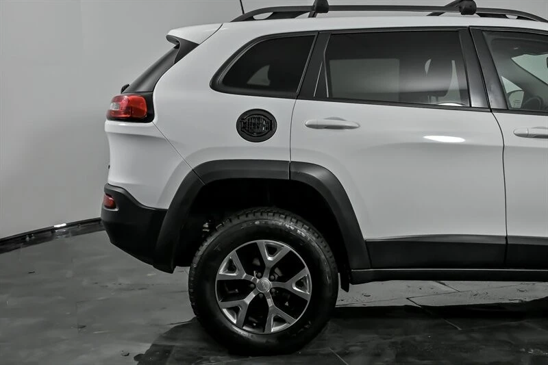 2017 Jeep KL Cherokee - Image 11 of 21