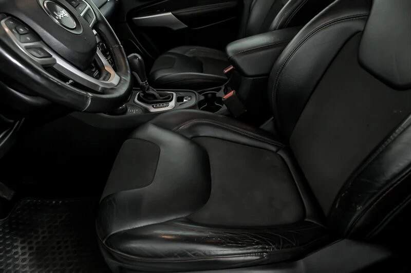2017 Jeep KL Cherokee - Image 17 of 21
