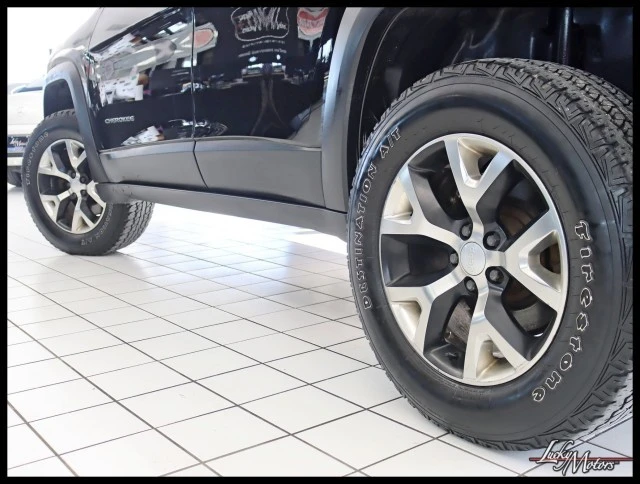 2017 Jeep KL Cherokee - Image 10 of 31