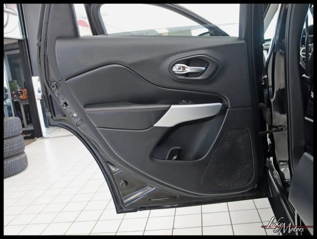 2017 Jeep KL Cherokee - Image 31 of 31