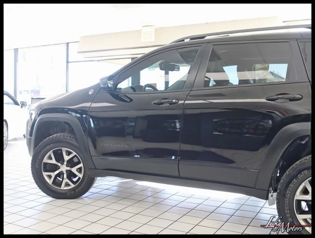 2017 Jeep KL Cherokee - Image 9 of 12