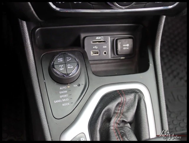 2017 Jeep KL Cherokee - Image 22 of 31