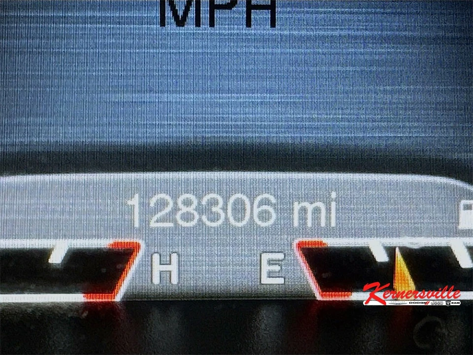 2017 Jeep KL Cherokee - Image 15 of 21