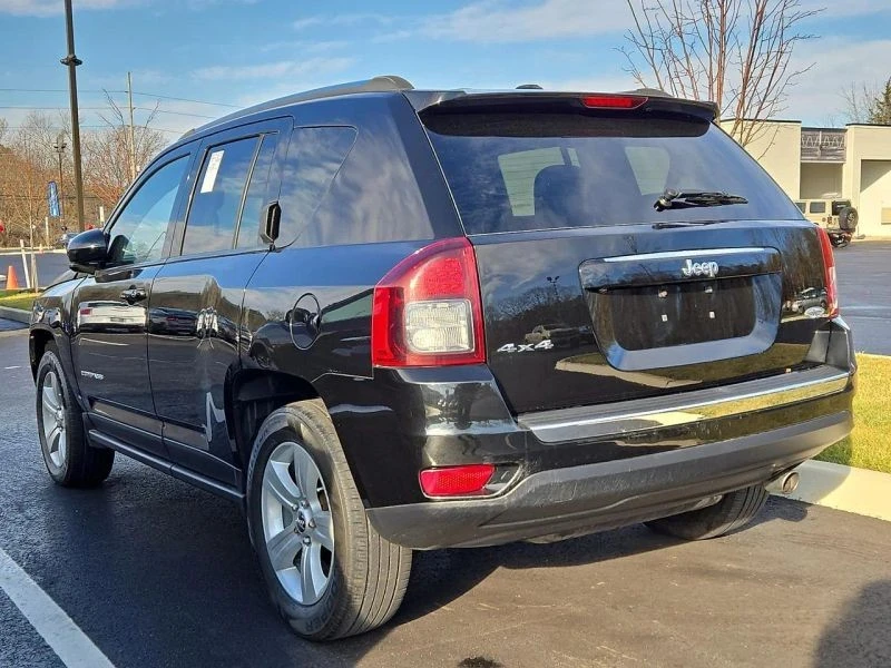 2017 Jeep Compass - Image 3 of 4